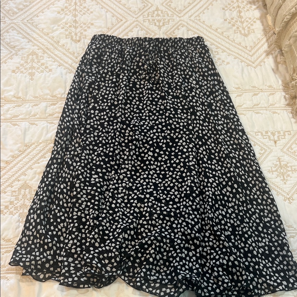 Elegant Black and White Polka Dot Skirt